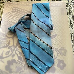 Stylish Aqua Striped Men's Tie